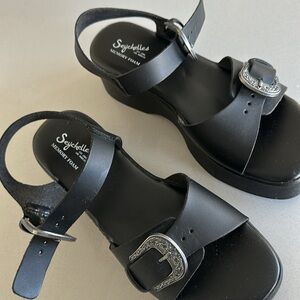 Seychelles - Buckle block platform Sandals 7.5